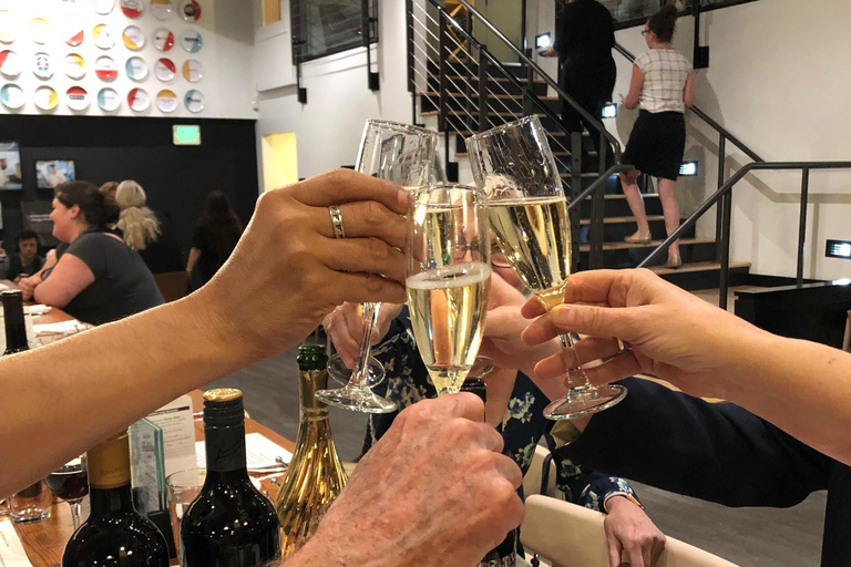 Seattle: Woodinville Guided Wine Tour with Optional Tastings