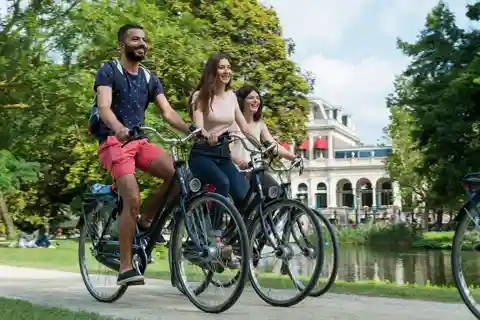 Amsterdam: Tour privado en bici personalizable con guía local