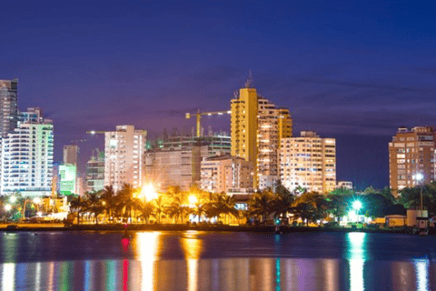 Cartagena: Dinner on a boat while you sail through the Bay