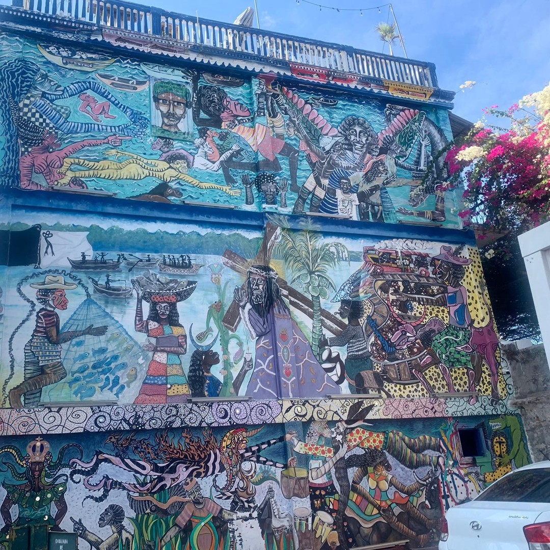 Colagem de mídia