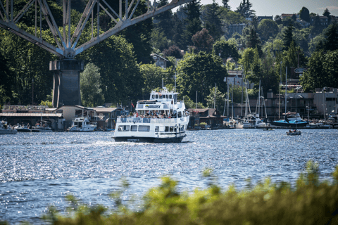 Seattle: Locks Cruise with Local Guide Departs From AGC Marina/Lake Union with Return Bus
