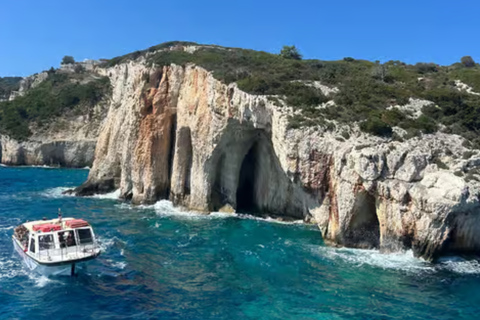 Zakynthos: Full-Day VIP Cruise to Kefalonia & Poros