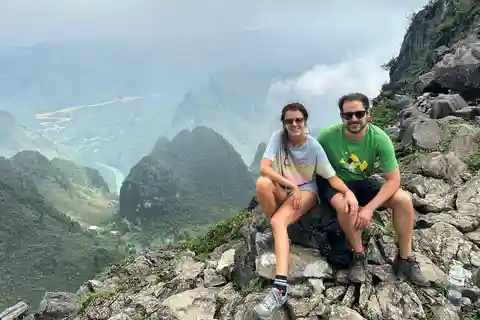 Desde Hanoi: recorrido privado por Ha Giang para parejas