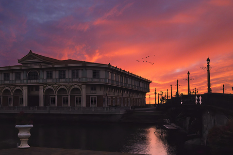 Vanuit Manilla: Dagtrip met gids naar Las Casas Filipinas de Acuzar