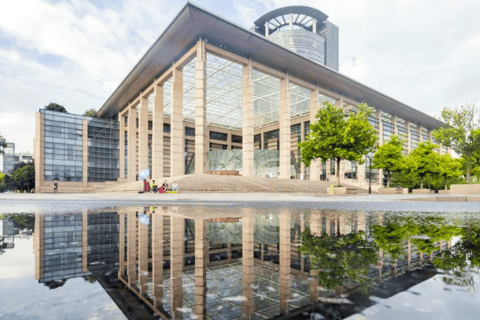 Hangzhou: Zhejiang University Guided Campus Tour Hangzhou: Zhejiang University Guided Campus Tour