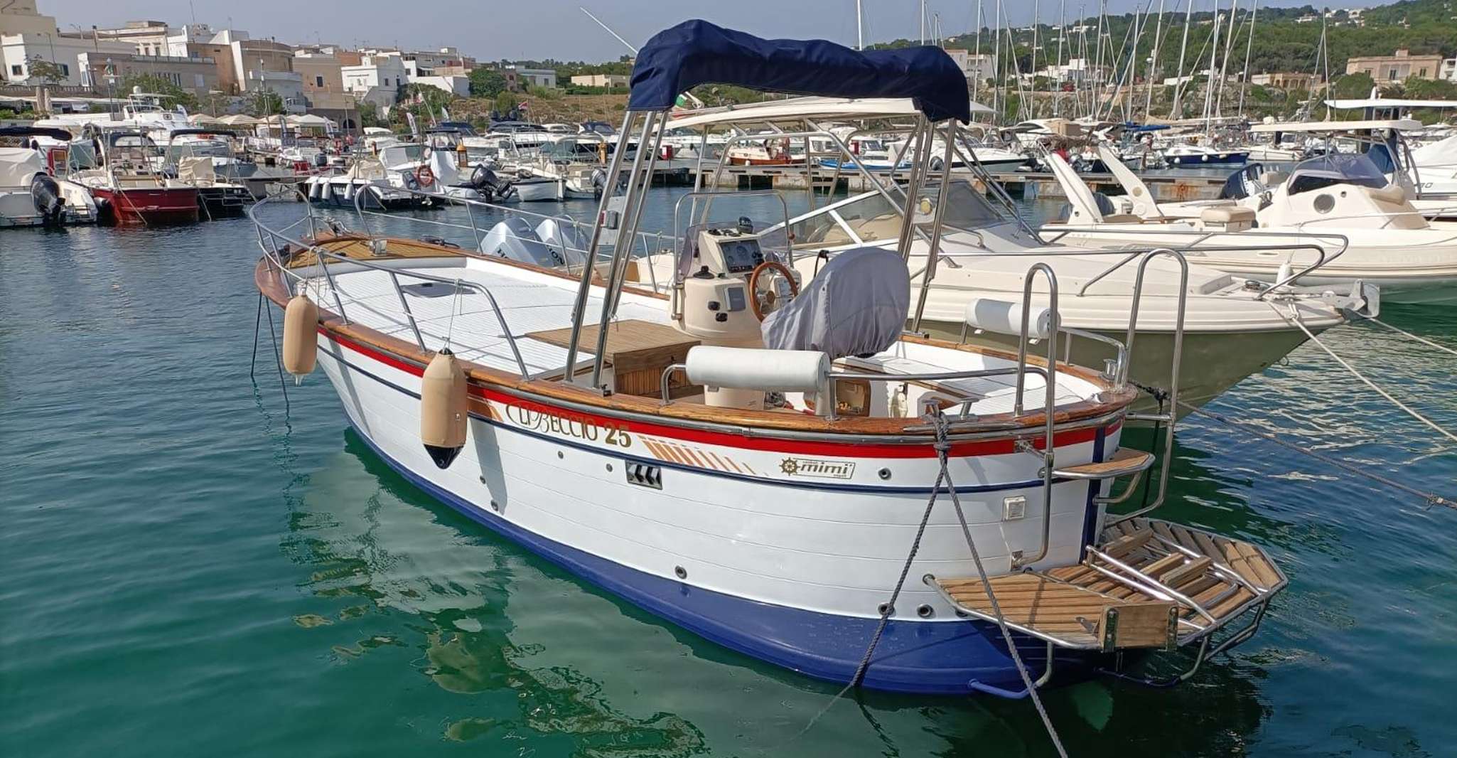 Monopoli, 2.5h Crucero en gozzo a las Cuevas Polignano a Mare - Hizvo