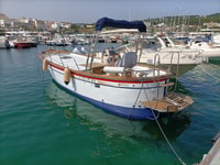 Monopoli, 2.5h Kreuzfahrt in gozzo zu den Polignano a Mare Höhlen - Hizvo