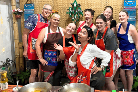 Chiang Mai: Ethical Elephant Sanctuary & Thai Cooking Class