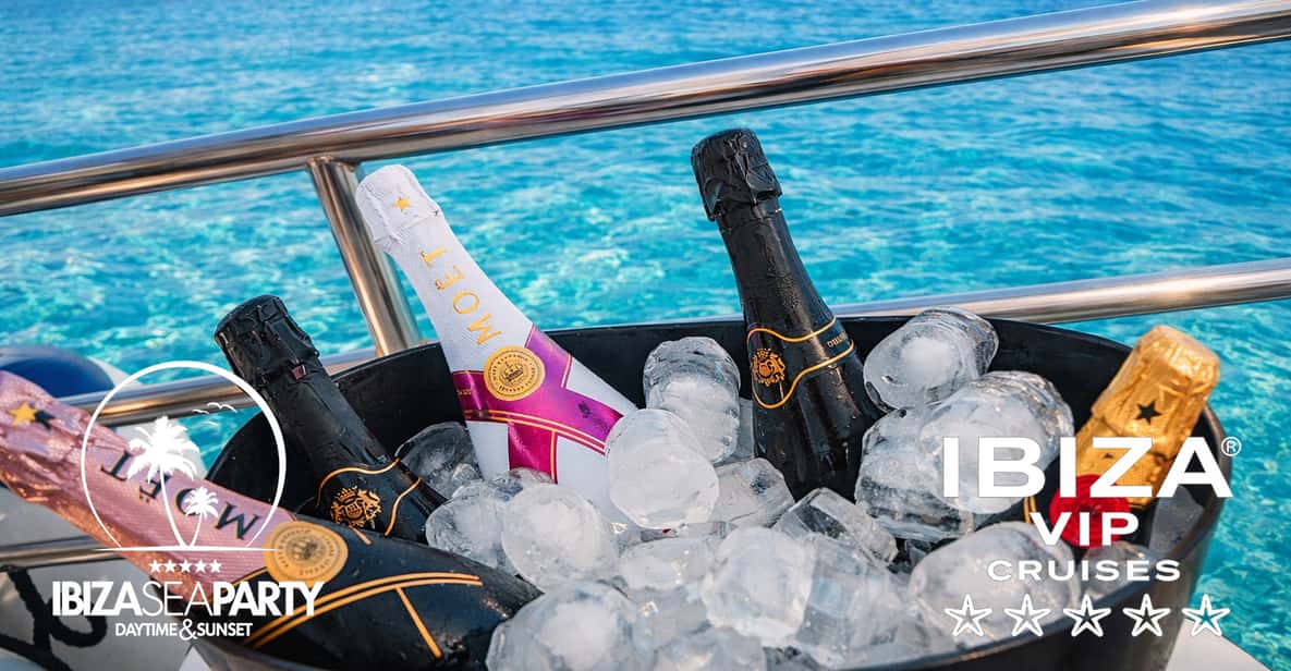 Afbeelding 31 van Ibiza: VIP-feest op een catamaran met DJ, open bar, paella en discotheken
