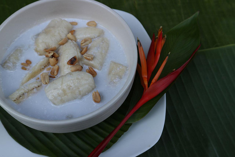 Krabi: Clase de Cocina en la Escuela de Cocina Thai Charm con Comida