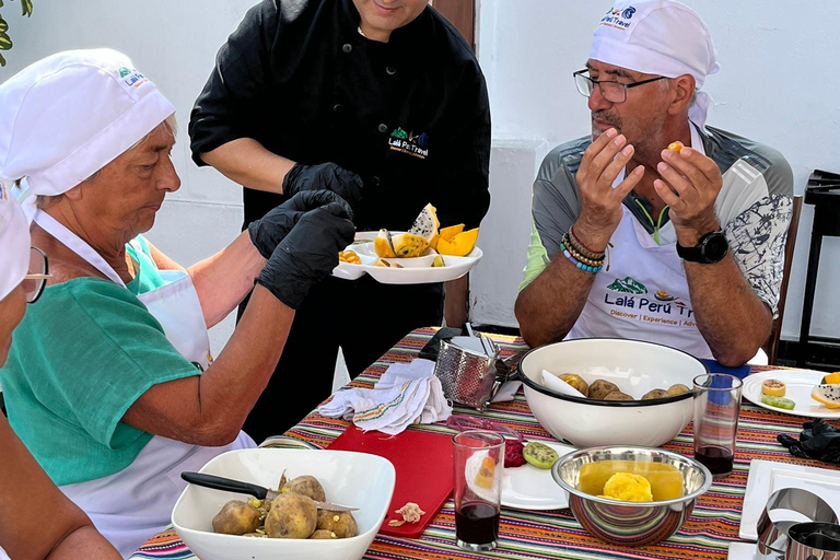 利马 - 米拉弗洛雷斯：秘鲁烹饪课程、皮斯科酸酒与热带水果利马 - 米拉弗洛雷斯：秘鲁烹饪课程、皮斯科酸酒和热带水果