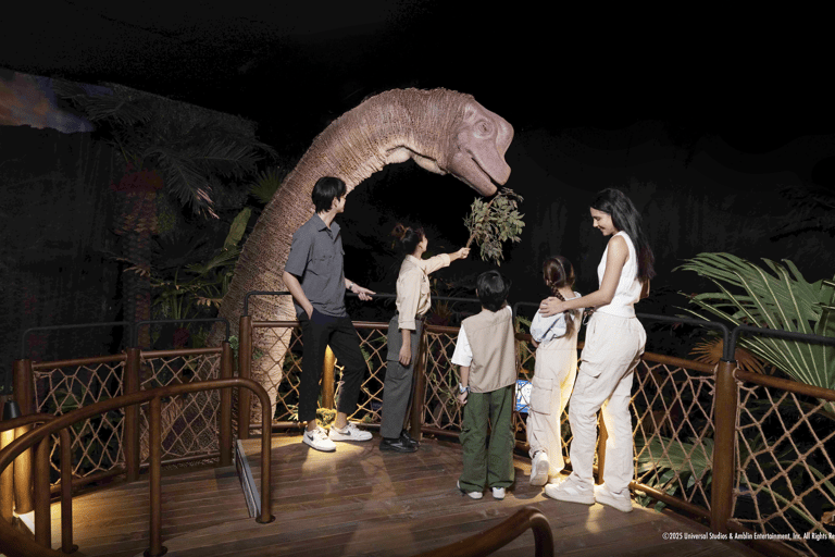 Bangkok: Jurassic World The Experience Admission Ticket Peak Ticket