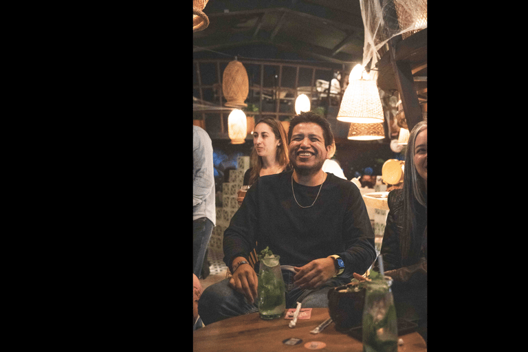 Bogotá: Zona Rosa Pub Crawl with Beer and Cocktails