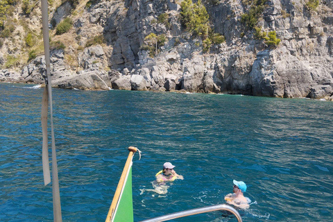 Private boat tour from Positano to Capri