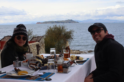 Tiwanaku: Titicacasee und Isla del Sol – geführte TourTiwanaku: Geführte Tour zum Titicacasee und zur Isla del Sol