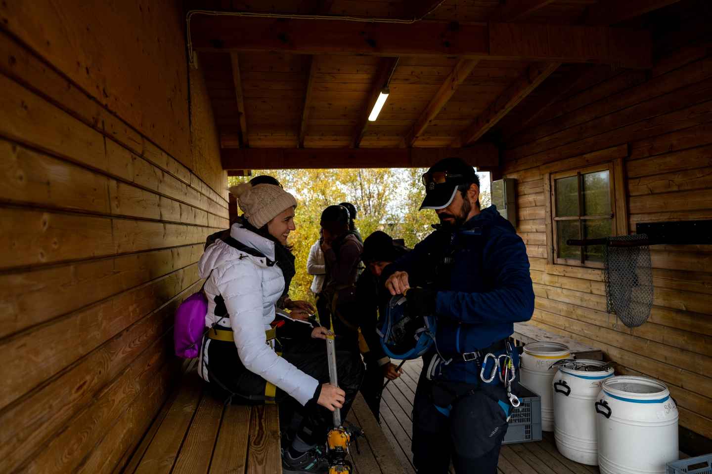 Skaftafell: Blue Ice Maze Glacier Hike & Crevasse Tour