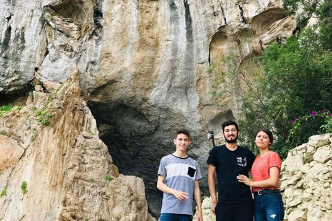 Combo : Cascades et Groutes avec transferts et billetsMonterrey : Cola de Caballo et Grutas de Garcia Combo