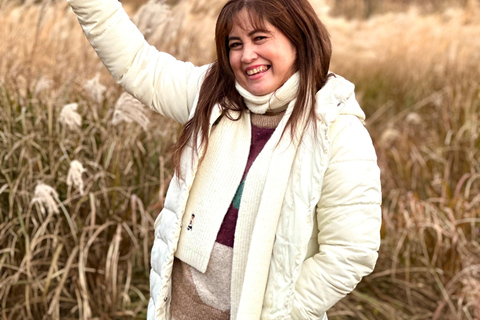 Jeju: Small Group Tour w/Pink Muhly & Tangerine Picking