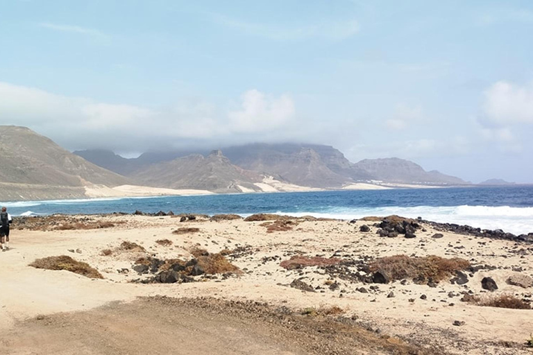 Sao Vicente: Baía das Gatas and Praia Grande Volcano Tour