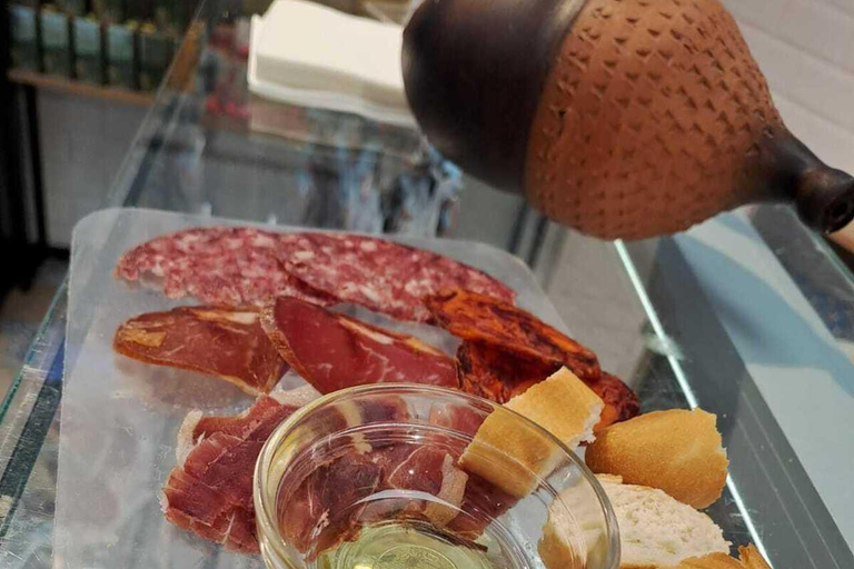 Madrid: The Ultimate Food Tour Tapas & Drinks with a Local