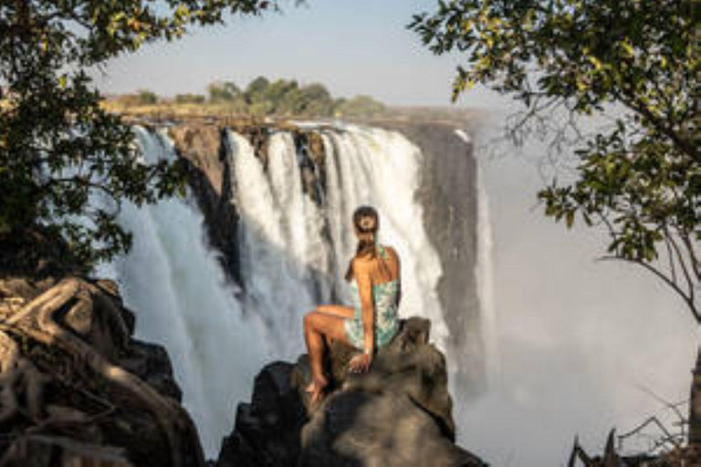 Victoria Falls: Cataract Island Guided Tour Morning Excursion
