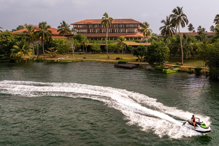 Jetski- &amp; Wassersport-Paket + Flussboot-SafariJetski &amp; Wassersport mit Transport – Aungalla-Gegend