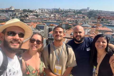 Excursão a pé do Porto a Gaia - Prova de vinhos incluída