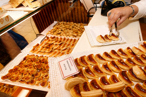 Toledo: Private Jewish Quarter Tour + Optional Madrid Pickup Madrid Pickup: 5 Hours Direct Return