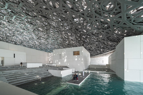 Explore Abu Dhabi: 2-Day Cultural Journey from DubaiShared Tour in Spanish