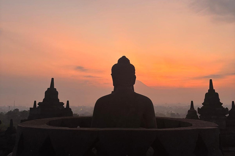 Yogyakarta: Borobudur Sunrise Include Breakfast n Prambanan