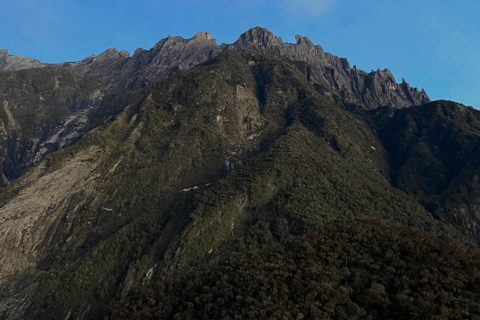 Kota Kinabalu: Maragang Hill Guided Hike with Pickup