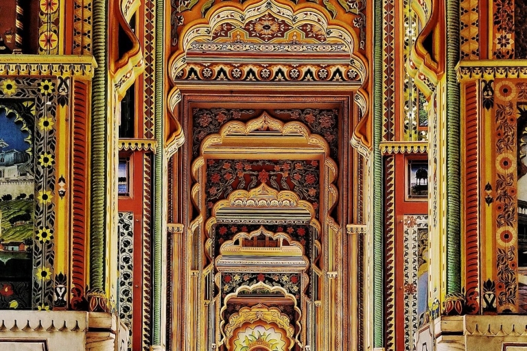Jaipur: privé begeleide spirituele rondleiding door JaipurPrivé begeleide spirituele rondleiding door Jaipur