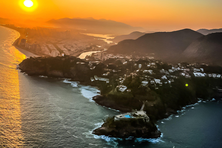 Rio de Janeiro: Hubschrauberflug Christus der Erlöser 30 min