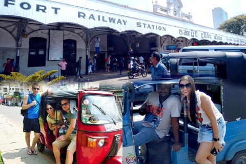 Colombo: Tour turístico por la ciudad en Tuk-Tuk con servicio de recogida