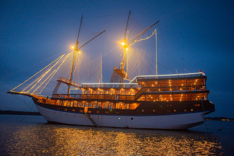 Bali Phinisi Cruise: Sailor Dinner Cruise Tickets