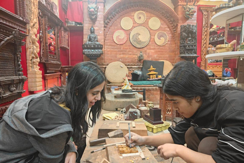 Kathmandu Wood Carving Express Workshop with Hotel Pickup