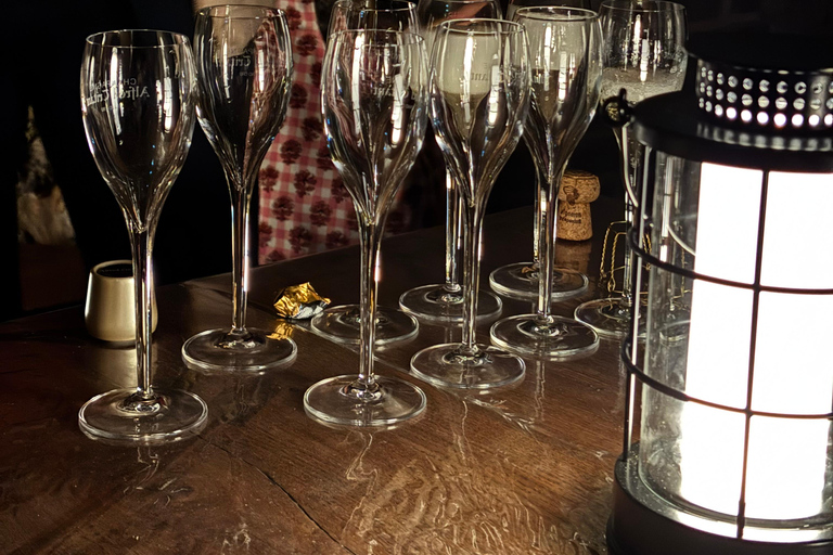 Champagne Day Tour Tours, tastings, and lunch included Champagne Tour Day Tours Tastings Lunch included