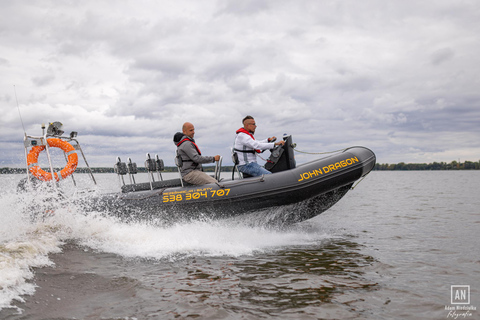 Warsaw: Exciting 90 min Speedboat Tour on the Wild River