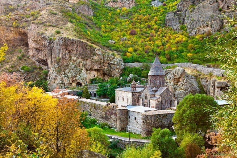 Conquistando Armenia: Visita diaria a los principales lugares de interés de Armenia