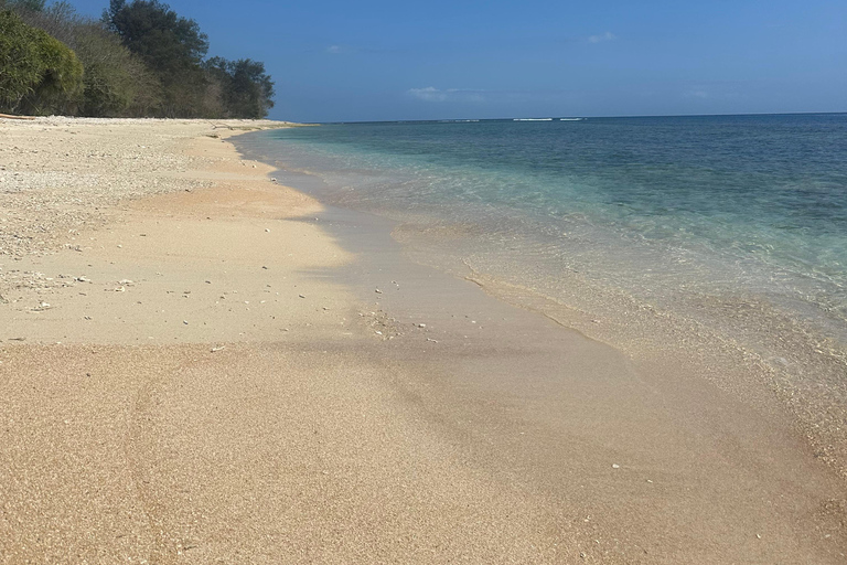 Lombok: excursión de 2 días de acampada a las islas Gili con snorkel
