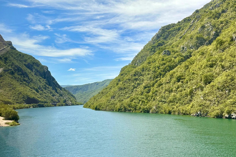 Dubrovnik to Sarajevo (or opposite) One-Way Tour via Mostar Dubrovnik to Sarajevo One-Way Tour