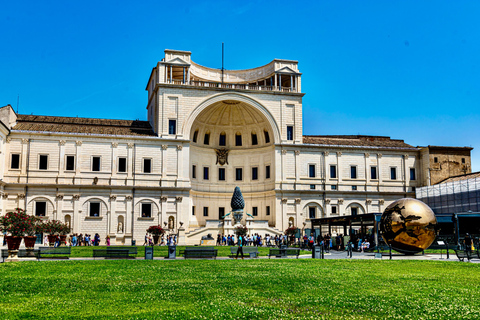 Rome: Vatican Museums Early Access, Audio Tour & Breakfast Vatican Museums & Sistine Chapel: Hosted Entry Ticket