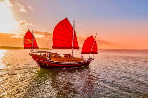 Port Douglas: Shaolin Sunset Sail, 1.5 hr relaxing sail