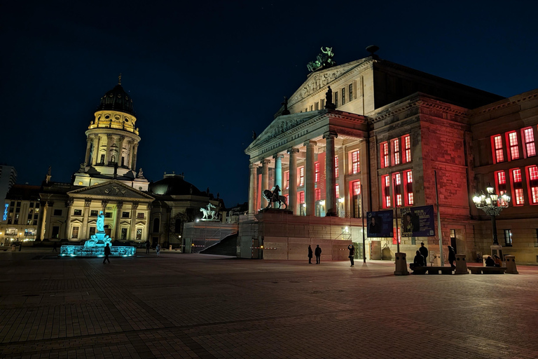 Berlin Night Walking Tour - Iconic Illuminated Landmarks Private Berlin Sunset Walking Tour - Iconic Landmarks