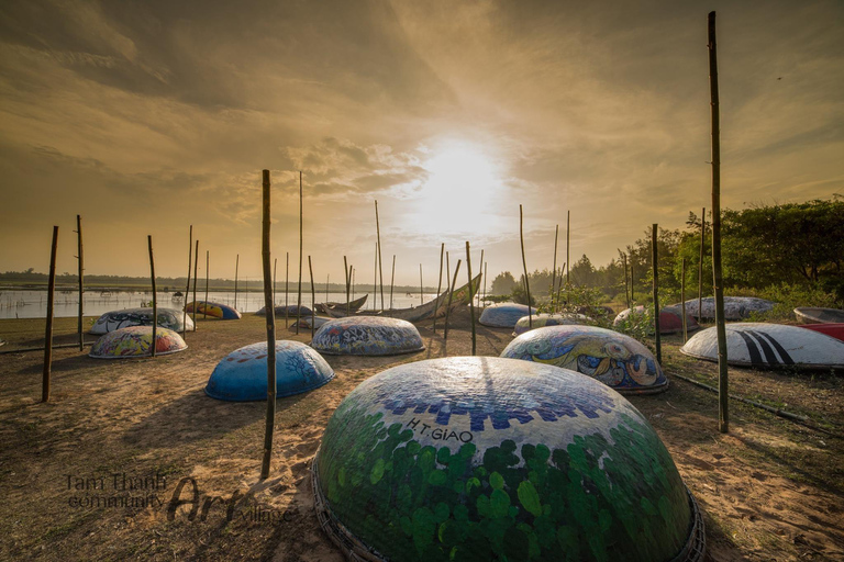 Hoi An: Bil till Tam Thanh Mural Village - Mother Thu Monument
