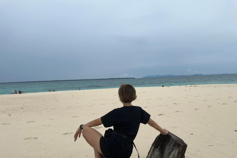 BALABAC: 4D3N Private Tour & Onok Island Overnight Stay