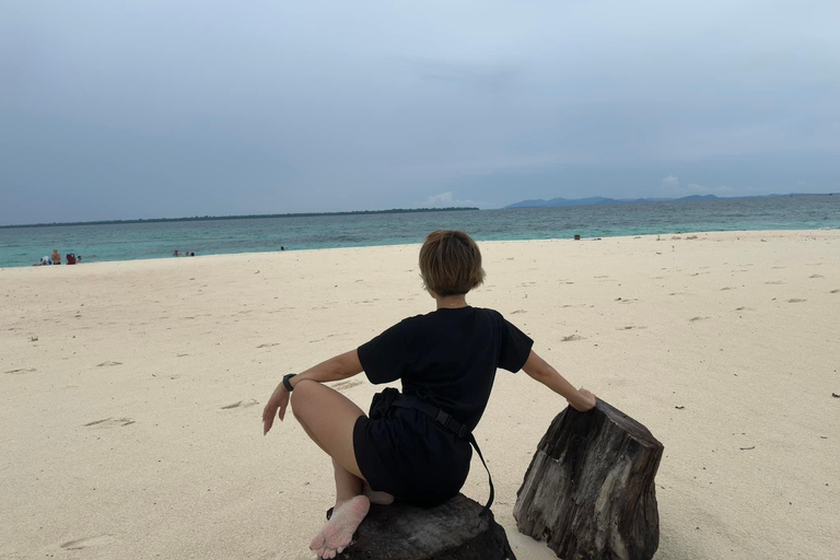 BALABAC: 4D3N Private Tour & Onok Island Overnight Stay