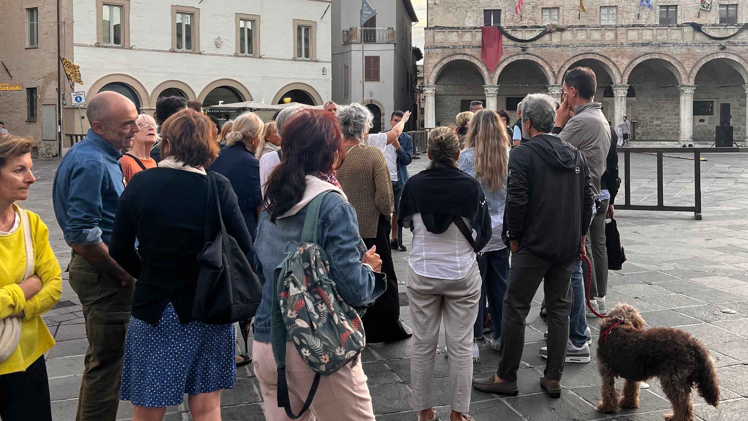 DESCOBRE PERUGIA – VIVE PERUGIA COMO UM VIAJANTE DO GRAND TOUR