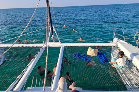 Djerba: excursion en bateau catamaran