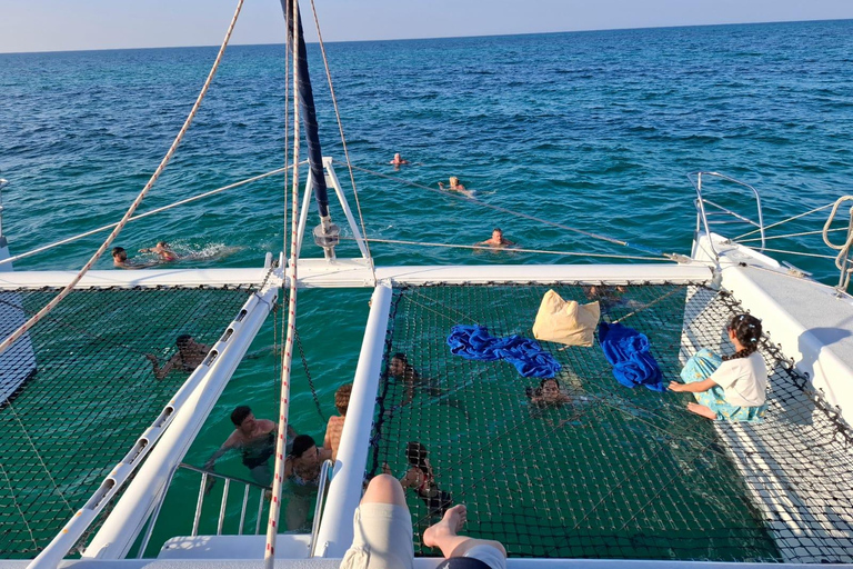 Djerba: excursion en bateau catamaran